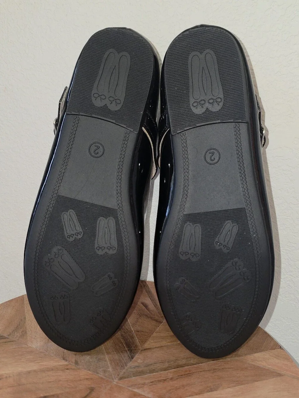 Trary Classic Black Patent Mary Jane Flats - Girls' Shoes, Size L2